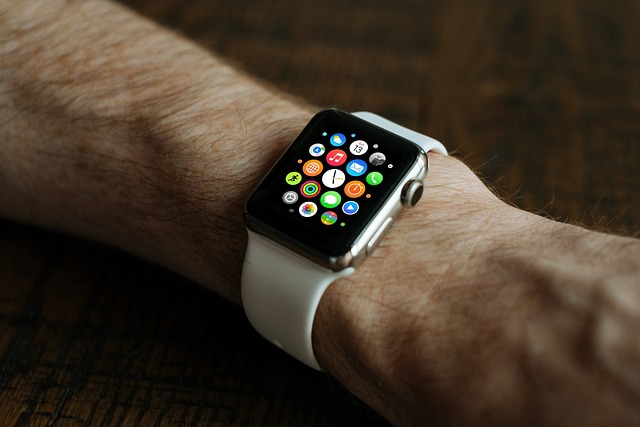 Picture of a smart watch on a persons wrist 