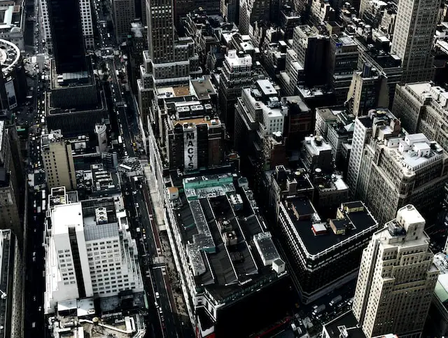 picture of a areal view of new York megapolis 