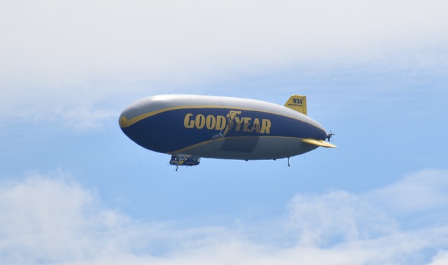 Picture of a blimp