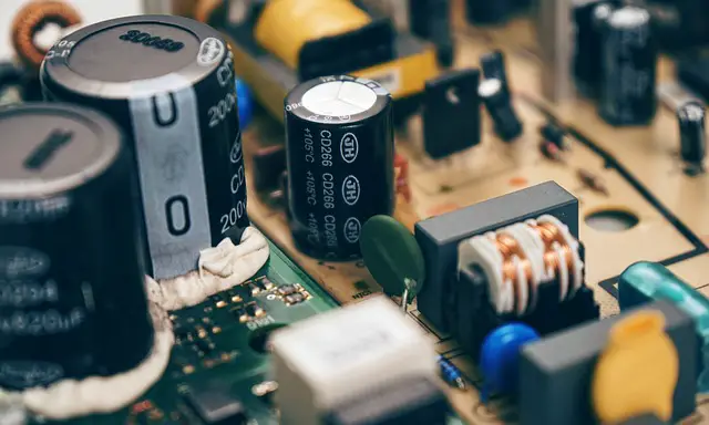 Picture of a capacitor 