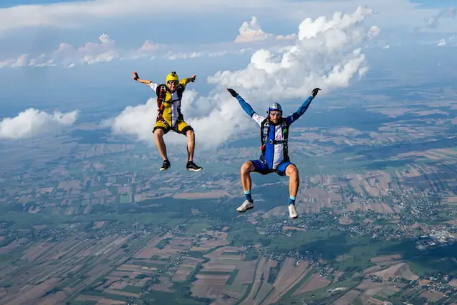 Picture of two persons skydiving