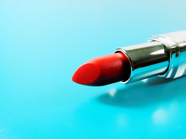 Picture of a lipstick 