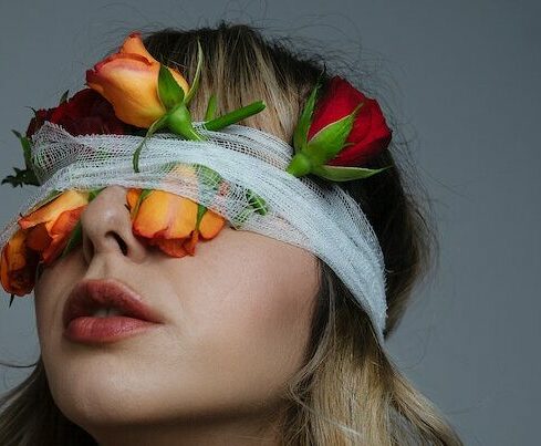 Picture of a girl with a blindfold