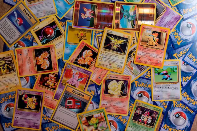 picture of Pokémon cards