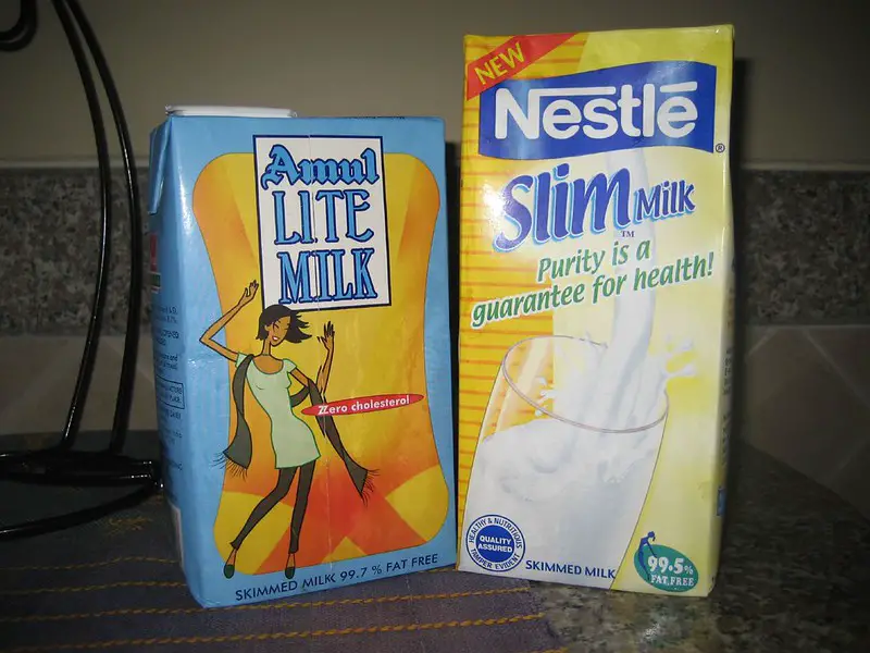 Picture of two packets of skimmed milk
