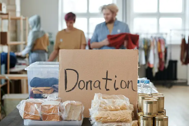 Picture of a sign that says "Donation"