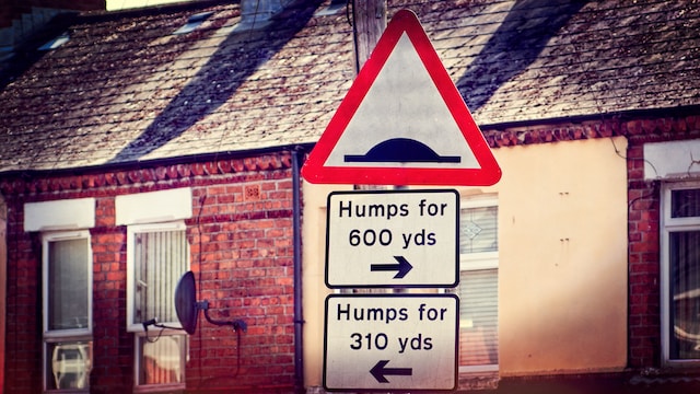 picture of road signs warning motorists of speed humps