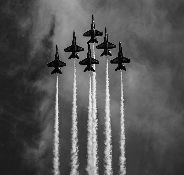 picture of several jet planes