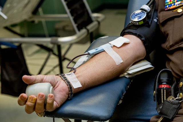 picture of person donating blood 