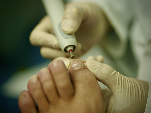 picture of a podiatrist treating a patient 