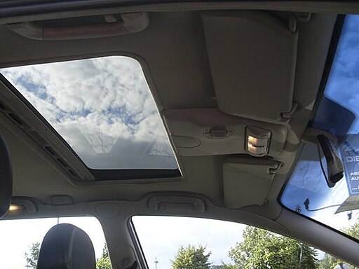 picture of a sunroof