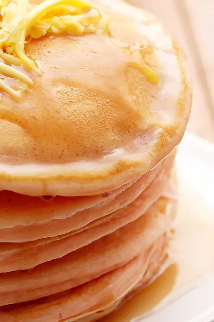 pancakes made with plain flour 
