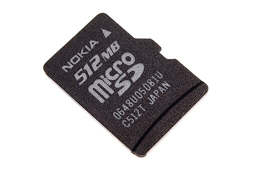 picture of a micro sd card 