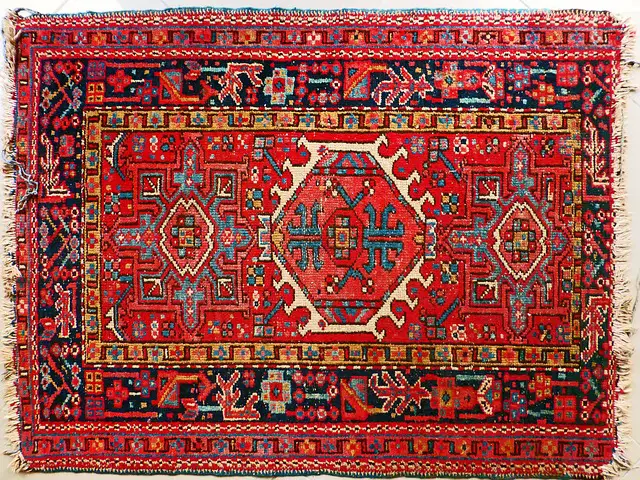 picture of a persian rug