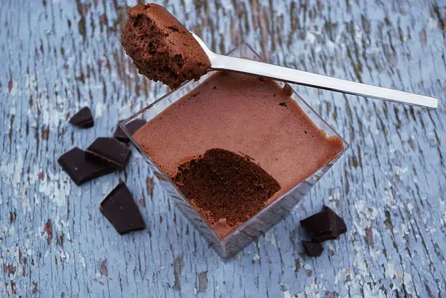 picture of a chocolate mousse 