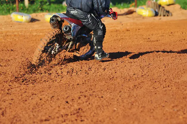 picture of a motor cycle with mud tires 