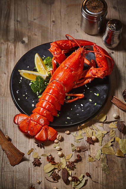 picture of a cooked lobster