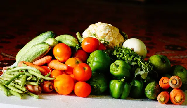 picture of some natural vegetables 